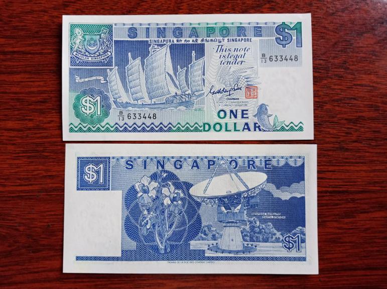 Ảnh 1$ Đô Singapore