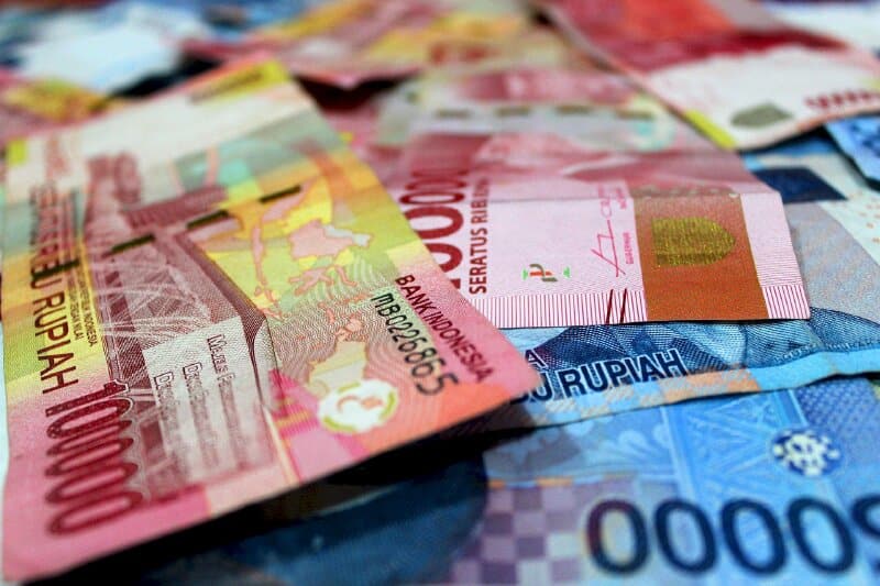 Hình Xấp Tiền Indonesia