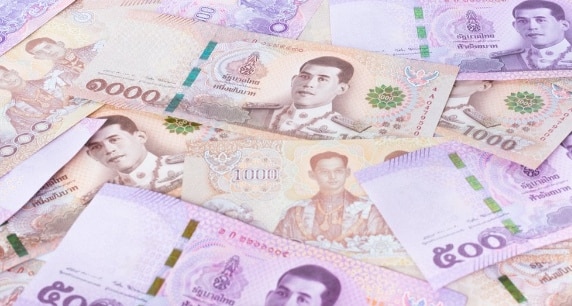 Nhiều Tiền Bath Thái Lan
