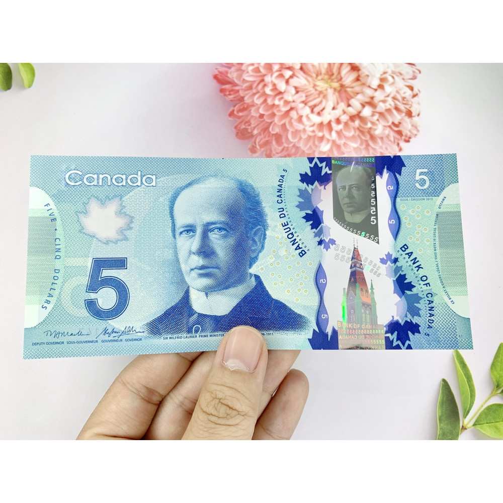 Tay cầm 5 đô la Canada