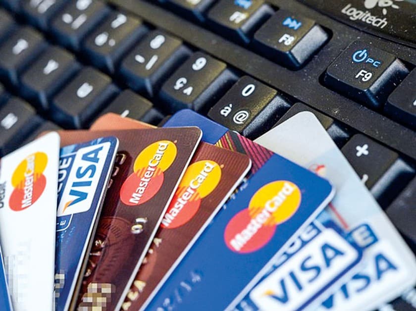 Đáo hạn thẻ tín dụng là dịch vụ ứng tiền để trả nợ thẻ tín dụng đúng hạn
